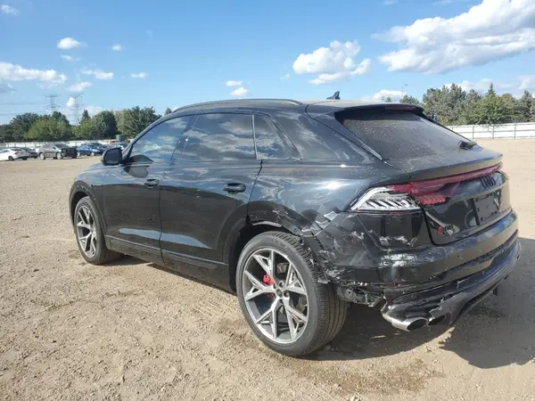 WA1CWBF16PD038160 2023 AUDI SQ8 - Image 2