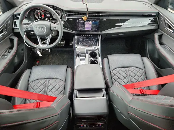 WA1CWBF16SD023005 2025 AUDI SQ8 - Image 8