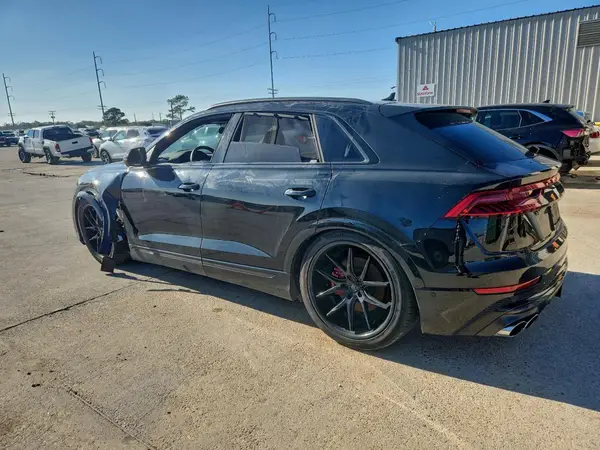 WA1CWBF18PD033297 2023 AUDI SQ8 - Image 2