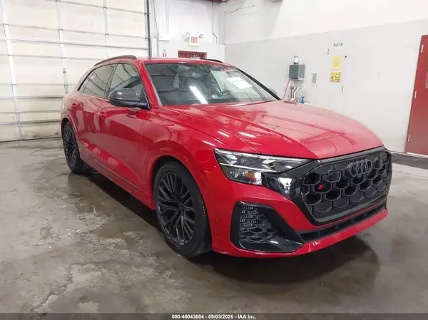 WA1CWBF18TD031060 2026 AUDI SQ8 - Image 1