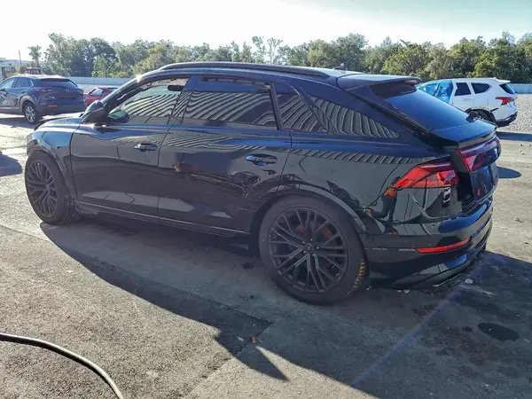 WA1CWBF19SD038002 2025 AUDI SQ8 - Image 2