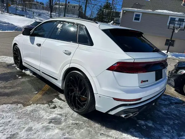 WA1CWBF1XMD021700 2021 AUDI SQ8 - Image 2