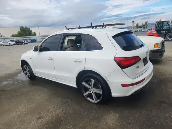 WA1D7AFP0HA001446 2017 AUDI Q5 - Image 2