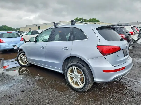 WA1D7AFP0HA077555 2017 AUDI Q5 - Image 2