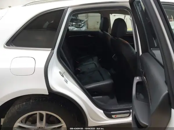 WA1D7AFP1HA056620 2017 AUDI Q5 - Image 8