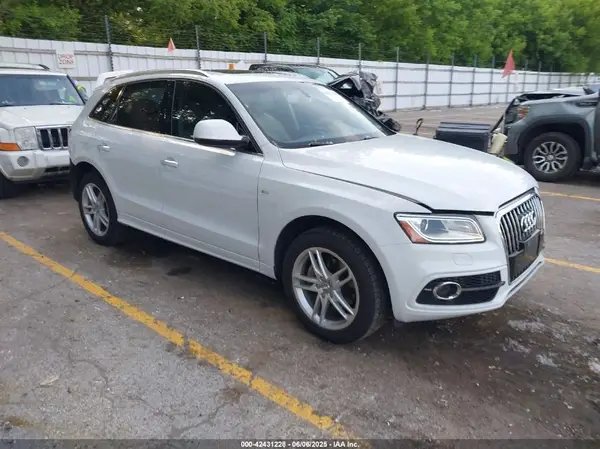 WA1D7AFP1HA099855 2017 AUDI Q5 - Image 1