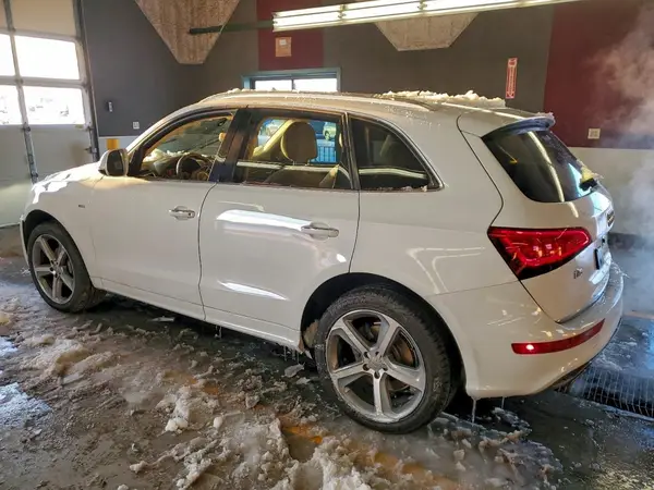WA1D7AFP2GA064854 2016 AUDI Q5 - Image 2