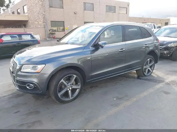 WA1D7AFP3GA109493 2016 AUDI Q5 - Image 2
