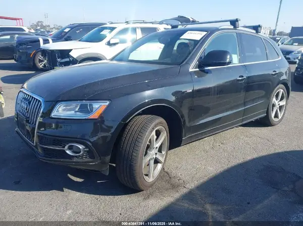 WA1D7AFP3HA018046 2017 AUDI Q5 - Image 2