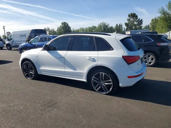 WA1D7AFP4GA126156 2016 AUDI Q5 - Image 2