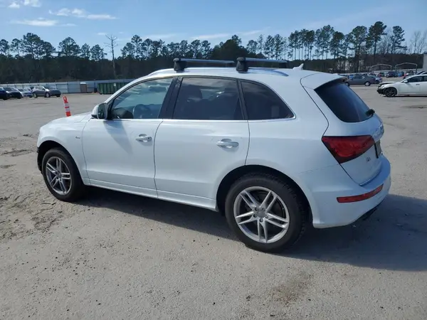 WA1D7AFP6GA136459 2016 AUDI Q5 - Image 2