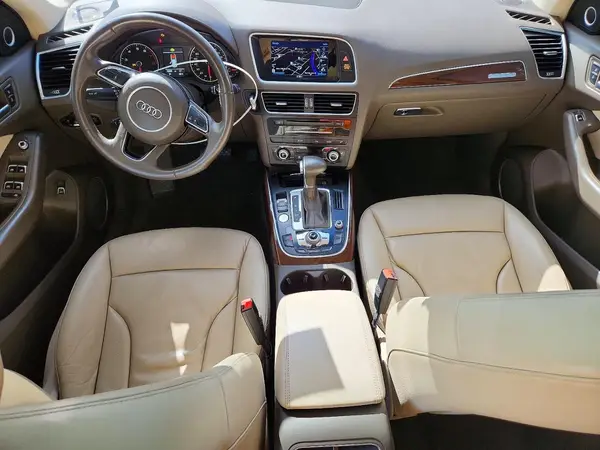 WA1D7AFP6HA071517 2017 AUDI Q5 - Image 8