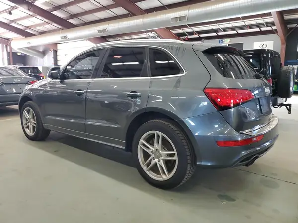 WA1D7AFP6HA086907 2017 AUDI Q5 - Image 2