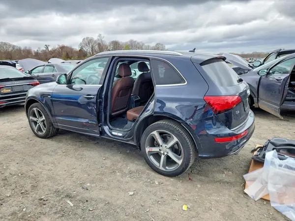 WA1D7AFP7HA066391 2017 AUDI Q5 - Image 2