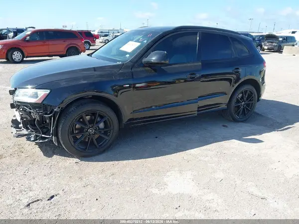 WA1D7AFP8HA096323 2017 AUDI Q5 - Image 2