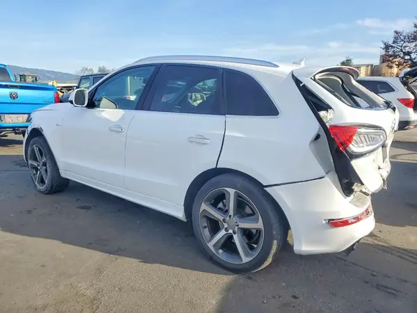 WA1D7AFP9HA067011 2017 AUDI Q5 - Image 2