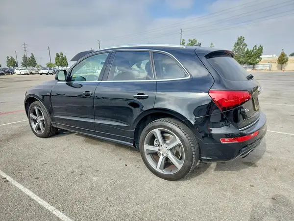 WA1D7AFP9HA067333 2017 AUDI Q5 - Image 2
