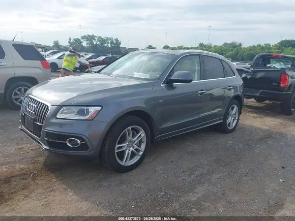WA1D7AFPXHA013863 2017 AUDI Q5 - Image 2