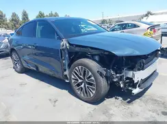WA1DABGEXRB051982 2024 AUDI Q8