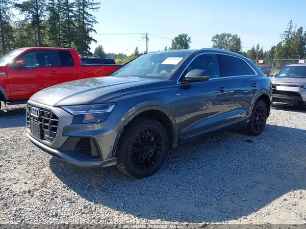 WA1DVAF11KD007828 2019 AUDI Q8 - Image 2