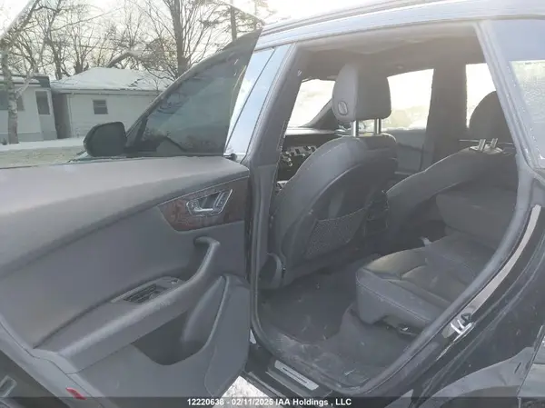 WA1DVAF13LD005788 2020 AUDI Q8 - Image 8