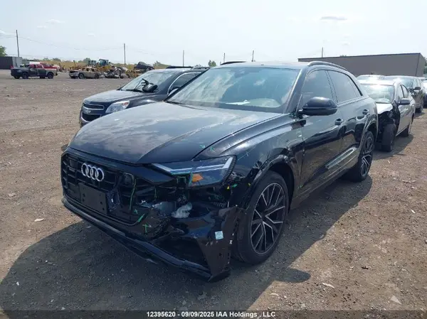 WA1DVAF13MD030983 2021 AUDI Q8 - Image 2