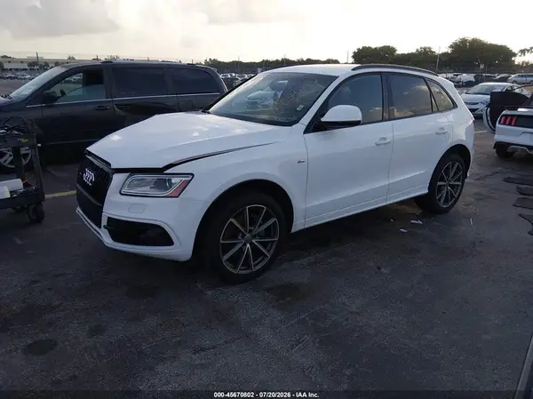 WA1DVAFP4GA052470 2016 AUDI Q5 - Image 2