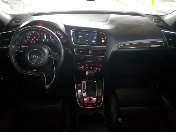 WA1DVAFP6GA041647 2016 AUDI Q5 - Image 8