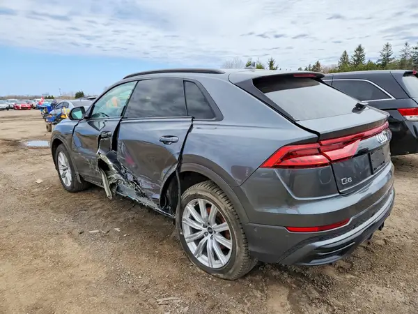 WA1DVBF12PD030855 2023 AUDI Q8 - Image 2
