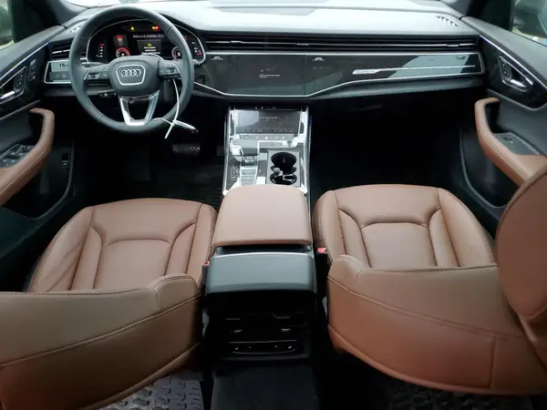 WA1DVBF13SD009585 2025 AUDI Q8 - Image 8