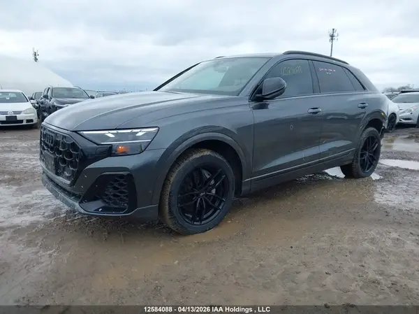 WA1DVBF17RD006201 2024 AUDI Q8 - Image 2