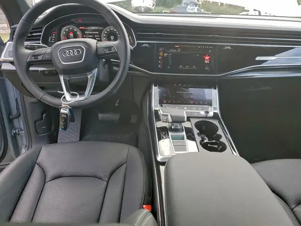 WA1DVBF1XSD036444 2025 AUDI Q8 - Image 8