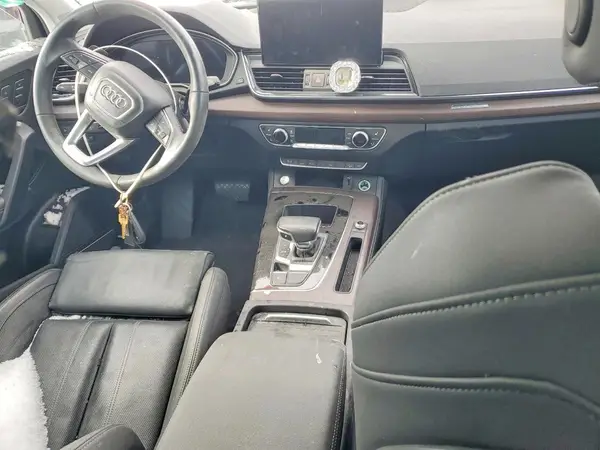 WA1E2AFY0M2034754 2021 AUDI Q5 - Image 8