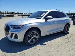 WA1E2AFY0M2062490 2021 AUDI Q5