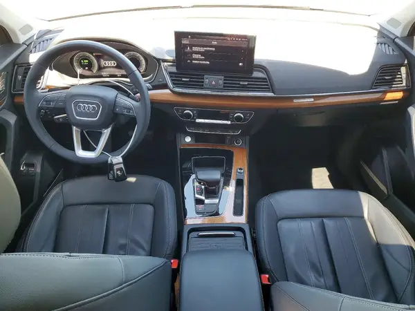WA1E2AFY0M2062490 2021 AUDI Q5 - Image 8