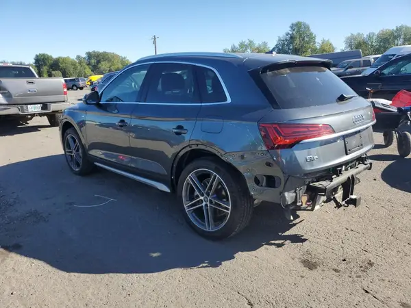 WA1E2AFY0N2018510 2022 AUDI Q5 - Image 2