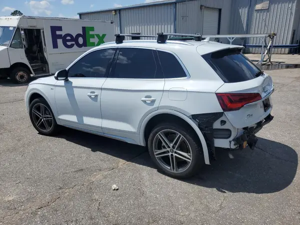 WA1E2AFY0P2040459 2023 AUDI Q5 - Image 2