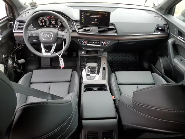 WA1E2AFY0R2139219 2024 AUDI Q5 - Image 8