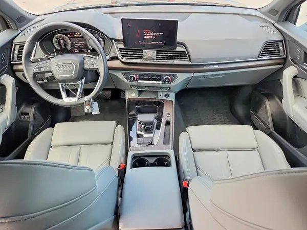 WA1E2AFY0R2140533 2024 AUDI Q5 - Image 8