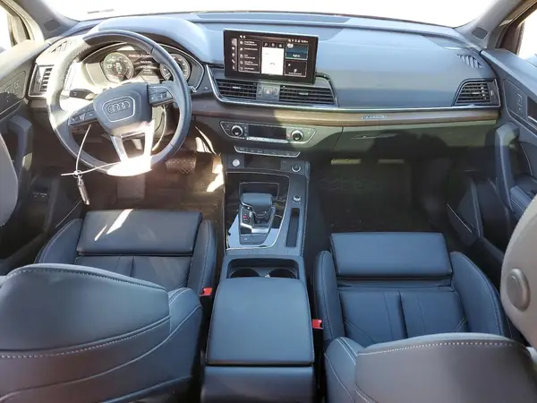 WA1E2AFY0S2047128 2025 AUDI Q5 - Image 8