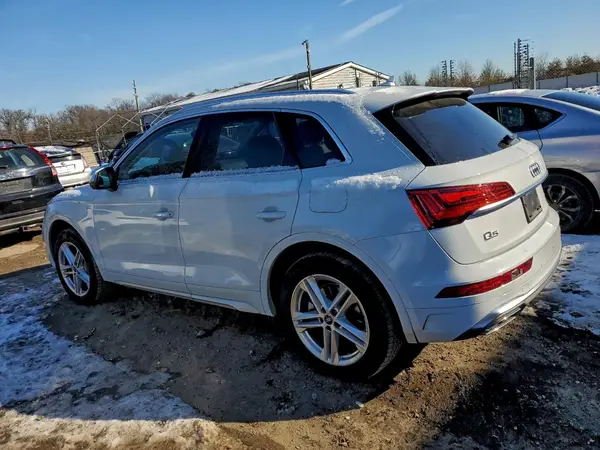WA1E2AFY1P2080372 2023 AUDI Q5 - Image 2