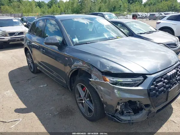 WA1E2AFY1R2044992 2024 AUDI Q5 - Image 1