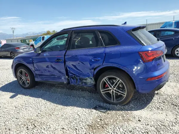 WA1E2AFY1R2086076 2024 AUDI Q5 - Image 2