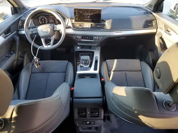 WA1E2AFY1R2131128 2024 AUDI Q5 - Image 8