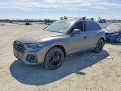 WA1E2AFY2M2124455 2021 AUDI Q5