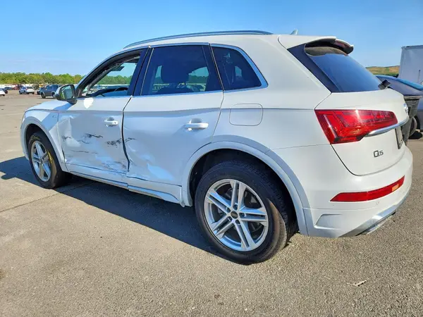 WA1E2AFY2R2142526 2024 AUDI Q5 - Image 2