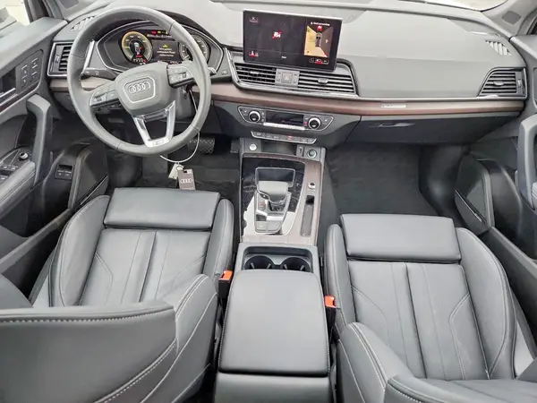 WA1E2AFY3S2047723 2025 AUDI Q5 - Image 8