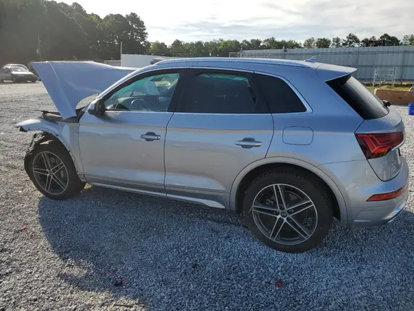 WA1E2AFY4M2124814 2021 AUDI Q5 - Image 2