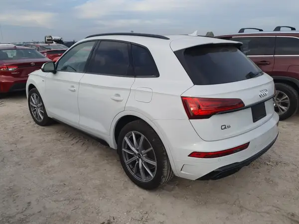WA1E2AFY4P2148552 2023 AUDI Q5 - Image 2