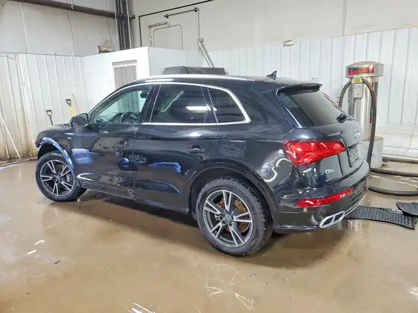 WA1E2AFY5L2046560 2020 AUDI Q5 - Image 2